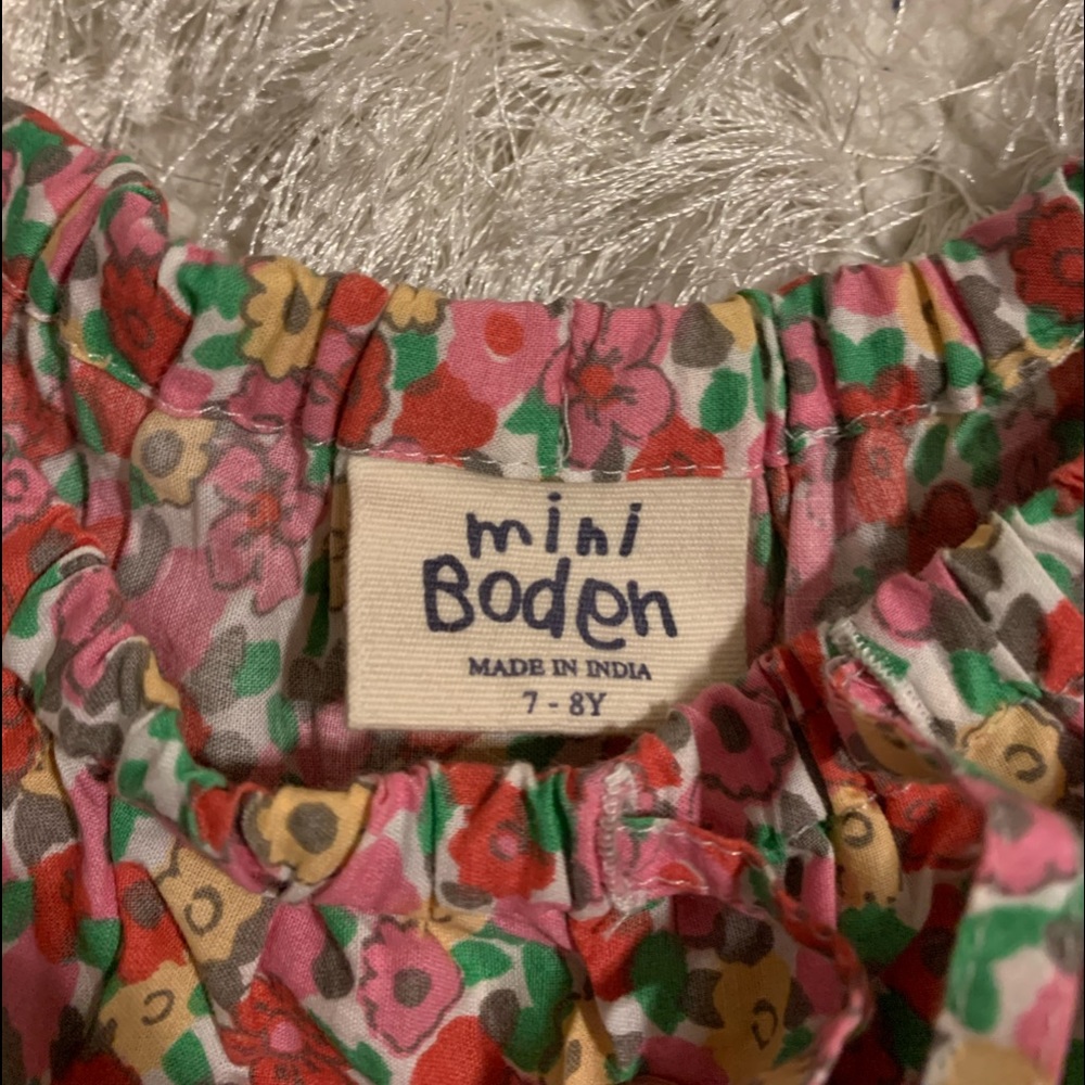 Girls Mini Boden Floral Skirt Size 7-8